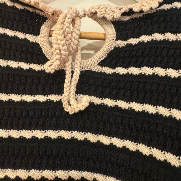 ELAN Black & Natural Striped Crochet Ruffle Sleeve Top - NWT - Picture 13 of 15
